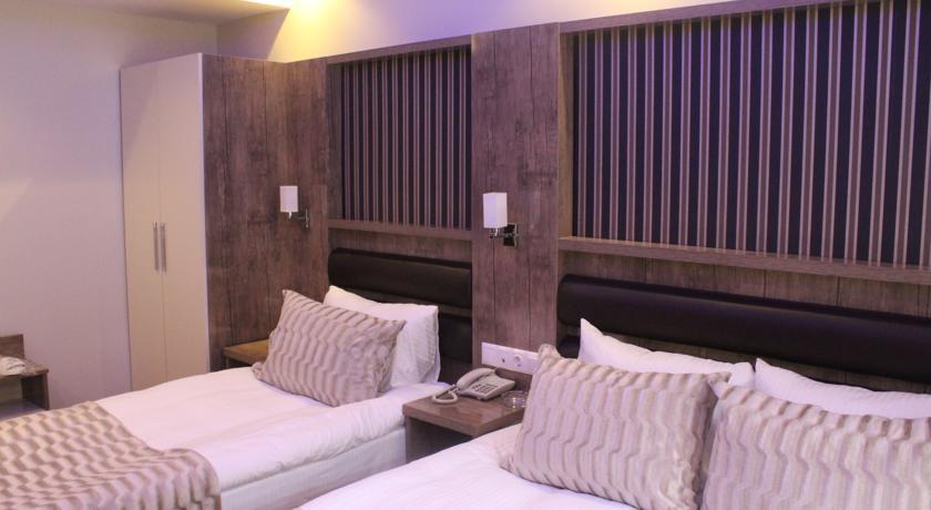 Vera Hotel บานเดียร์มา ภายนอก รูปภาพ